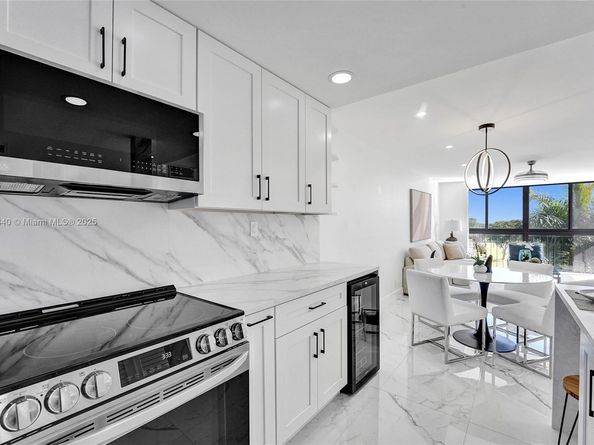8900 Washington Blvd 506A, Pembroke Pines FL 33025