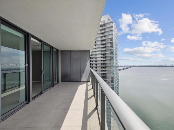 650 NE 32nd St 4203, Miami FL 33137