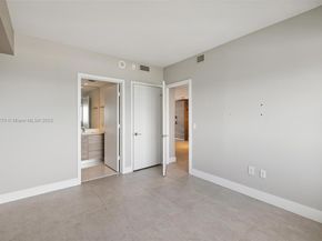 650 NE 32nd St 4203, Miami FL 33137