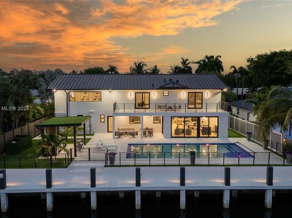 3224 NE 42nd Ct, Fort Lauderdale FL 33308