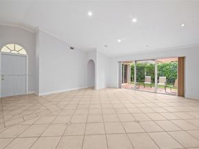 18845 NW 1st St, Pembroke Pines FL 33029
