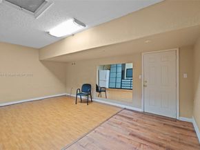 18845 NW 1st St, Pembroke Pines FL 33029