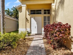 4441 Stone Ridge Way, Weston FL 33331
