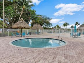 4441 Stone Ridge Way, Weston FL 33331