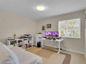 4441 Stone Ridge Way, Weston FL 33331