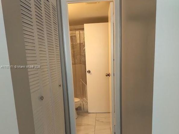 16465 NE 22nd Ave 114, North Miami Beach FL 33160
