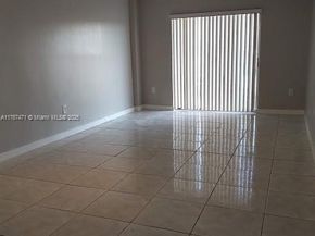 16465 NE 22nd Ave 114, North Miami Beach FL 33160