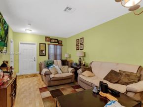 8546 SW 214th Way, Cutler Bay FL 33189