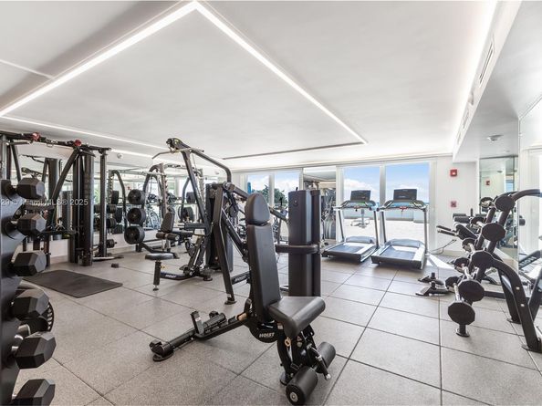 345 Ocean Dr 424, Miami Beach FL 33139