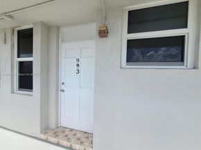 1401 NE Miami Gardens Dr 993, Miami FL 33179