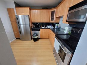 1401 NE Miami Gardens Dr 993, Miami FL 33179