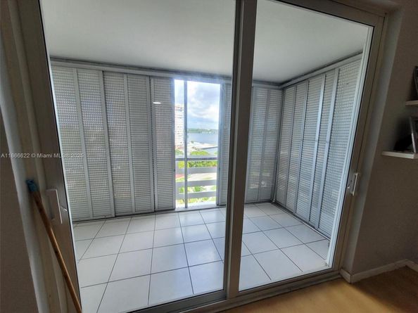 1401 NE Miami Gardens Dr 993, Miami FL 33179