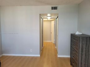 1401 NE Miami Gardens Dr 993, Miami FL 33179