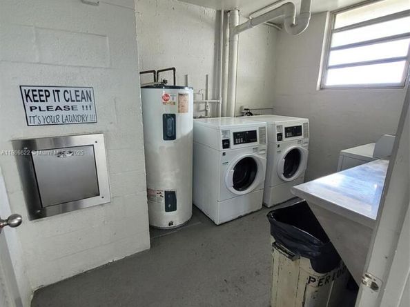 1401 NE Miami Gardens Dr 993, Miami FL 33179
