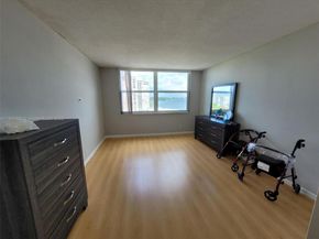 1401 NE Miami Gardens Dr 993, Miami FL 33179