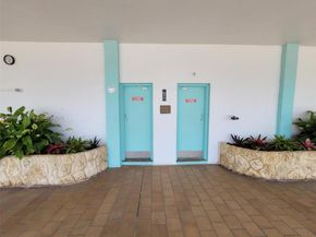 1401 NE Miami Gardens Dr 993, Miami FL 33179