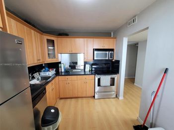 1401 NE Miami Gardens Dr