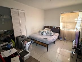 2071 NW 86th St, Miami FL 33147