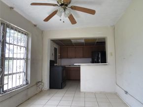 525 NW 16th St, Pompano Beach FL 33060