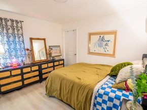 8012 NW 10th Ct, Miami FL 33150