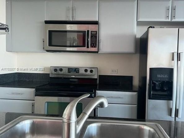 1861 NW S River Dr 1504, Miami FL 33125