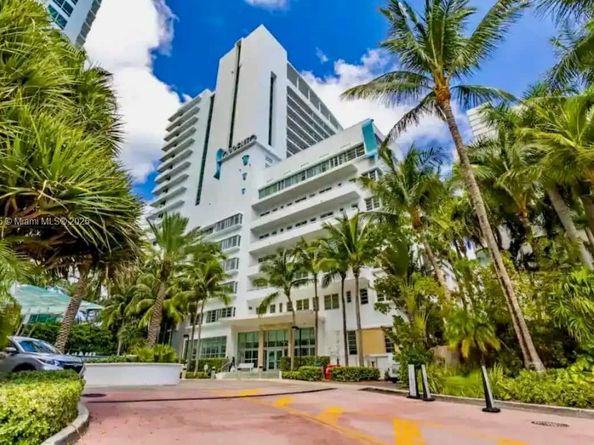 4391 Collins Ave 918, Miami Beach FL 33140