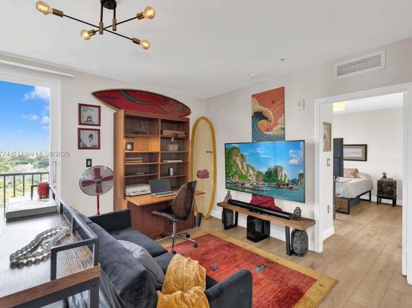 2701 SW 3rd Ave 702, Miami FL 33129