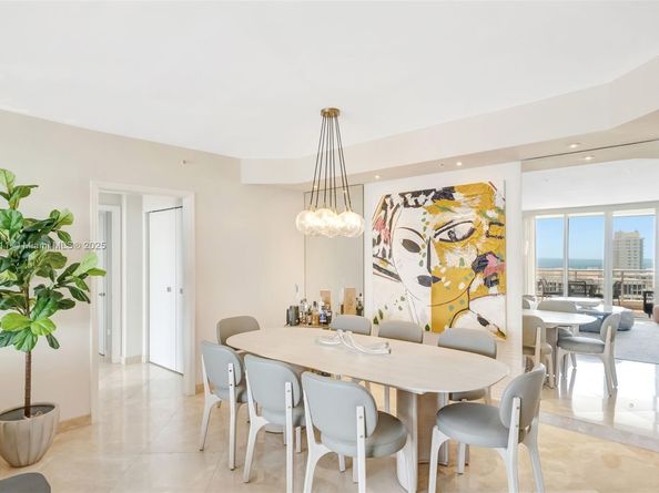 848 Brickell Key Dr 2605, Miami FL 33131