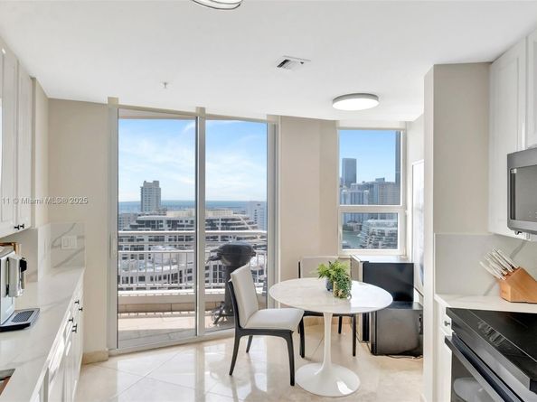 848 Brickell Key Dr 2605, Miami FL 33131