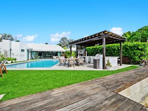 1792 Cleveland Rd, Miami Beach FL 33141