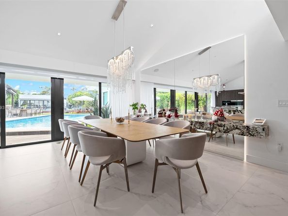 1792 Cleveland Rd, Miami Beach FL 33141