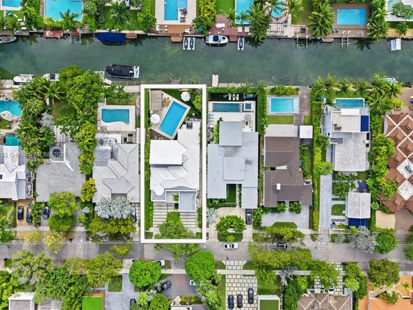 1792 Cleveland Rd, Miami Beach FL 33141