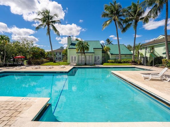 3961 NW 87th Ave 3961, Sunrise FL 33351