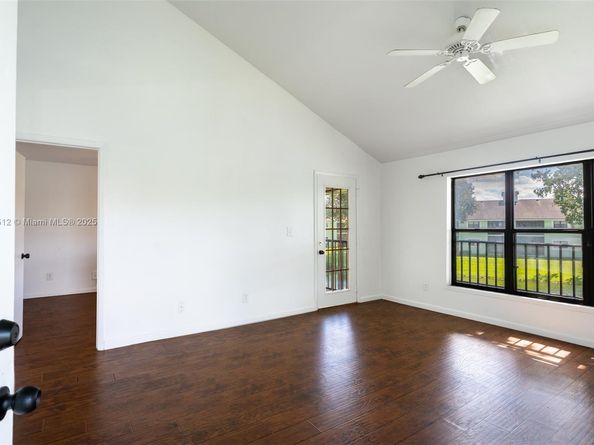 3961 NW 87th Ave 3961, Sunrise FL 33351