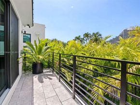 3400 NE 25th St, Fort Lauderdale FL 33305