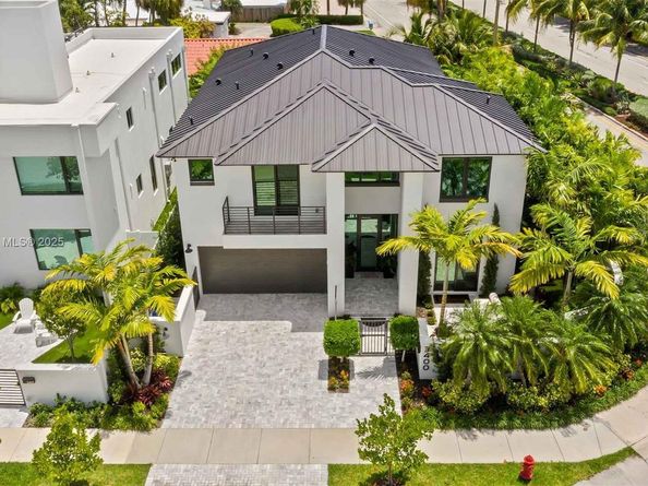 3400 NE 25th St, Fort Lauderdale FL 33305