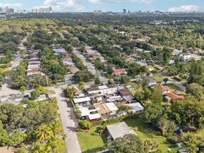 140 NE 161st St, Miami FL 33162