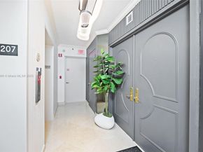 19111 Collins Ave 2207, Sunny Isles Beach FL 33160