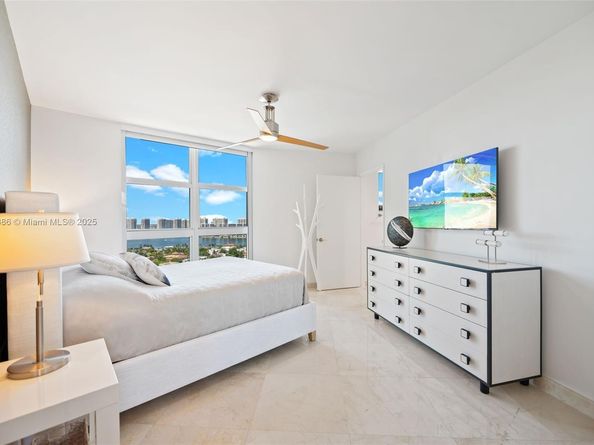 19111 Collins Ave 2207, Sunny Isles Beach FL 33160
