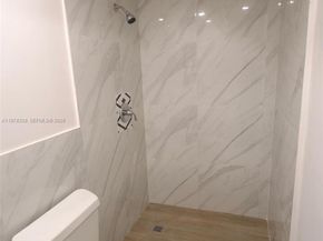 10381 SW 32nd St, Miami FL 33165