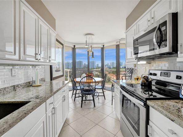 3600 Yacht Club Dr 904, Aventura FL 33180