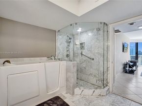 3600 Yacht Club Dr 904, Aventura FL 33180