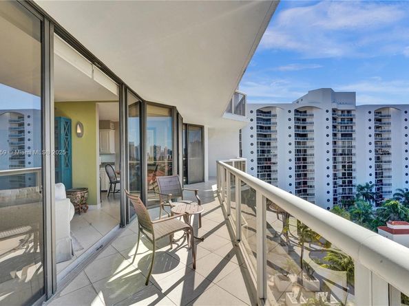 3600 Yacht Club Dr 904, Aventura FL 33180