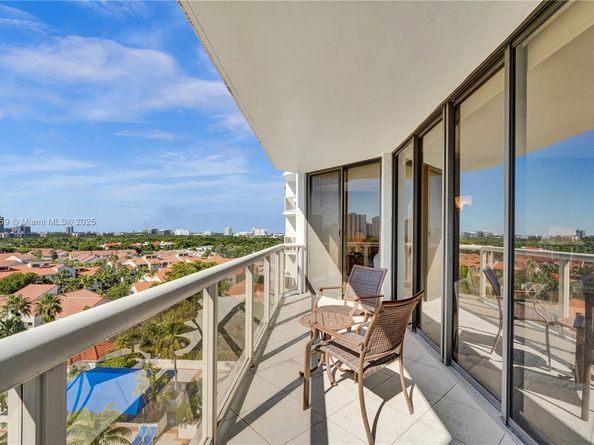 3600 Yacht Club Dr 904, Aventura FL 33180