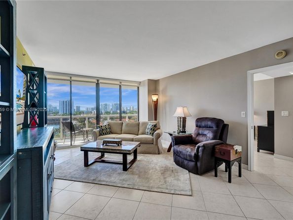 3600 Yacht Club Dr 904, Aventura FL 33180