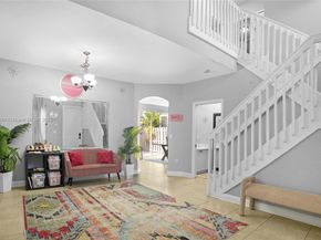 886 NW 135th Ter, Pembroke Pines FL 33028