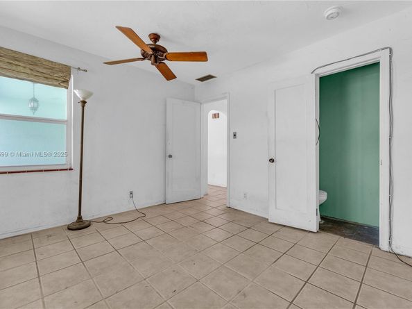 1146 Polk St, Hollywood FL 33019