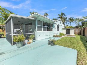 1146 Polk St, Hollywood FL 33019