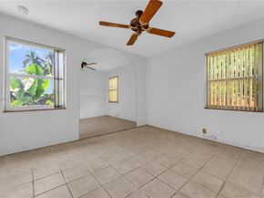 1146 Polk St, Hollywood FL 33019