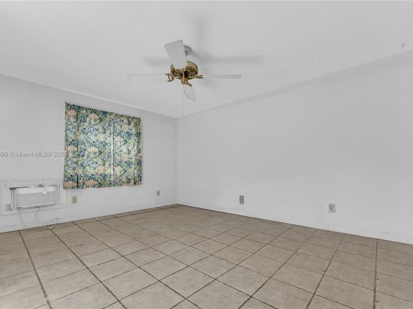 1146 Polk St, Hollywood FL 33019